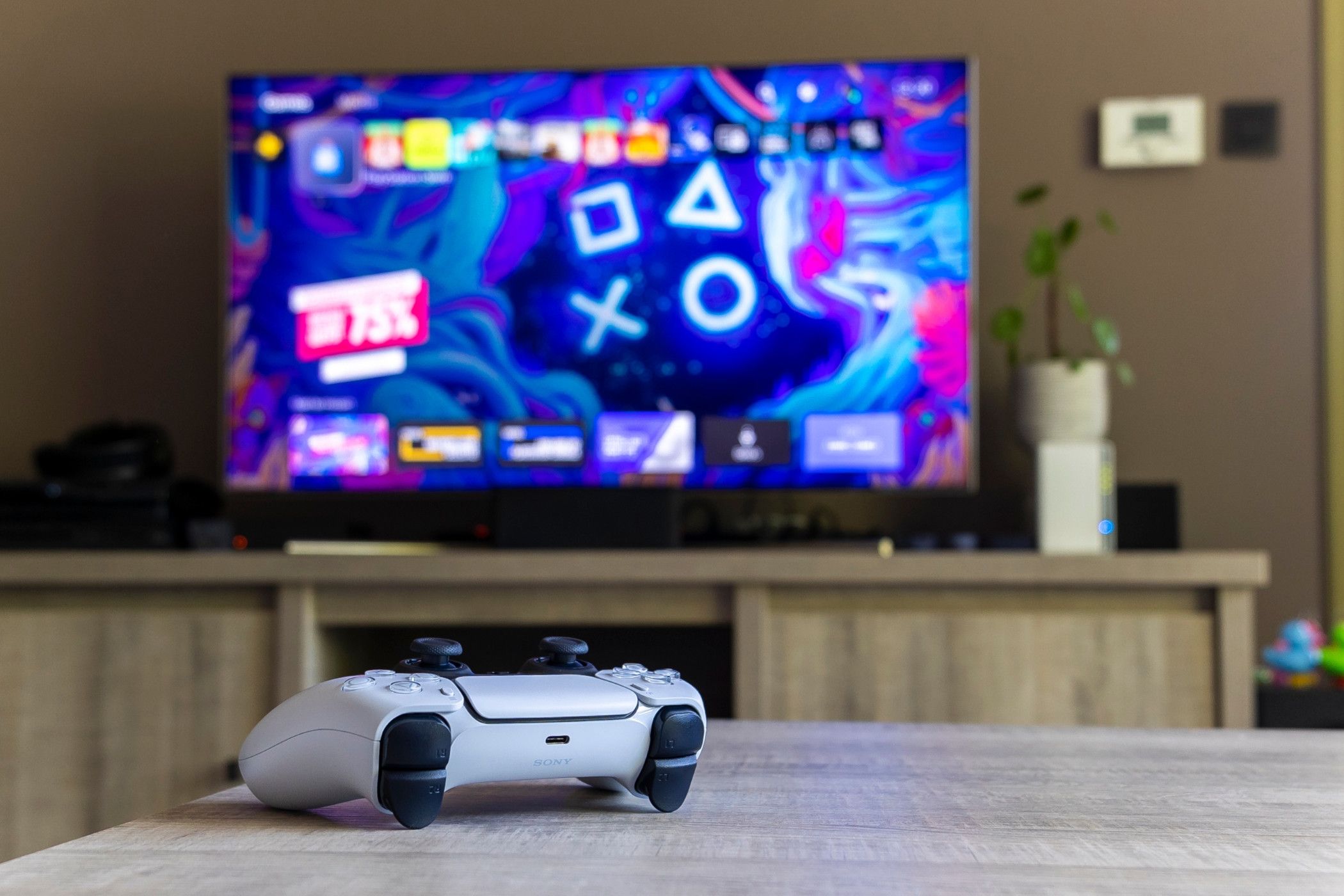 PlayStation lanzó Live TV on PS5, una app gratuita con más de 100 canales
